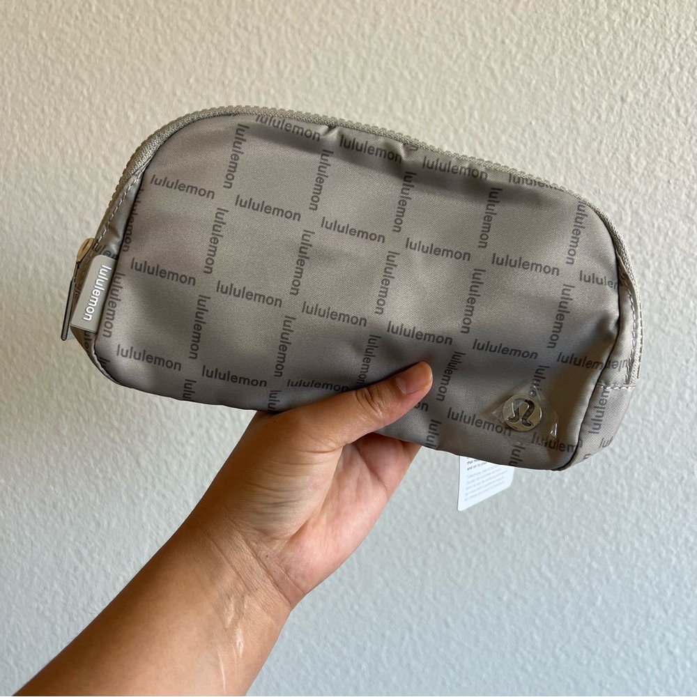 Lululemon Belt Bag 1L Wordmark Grid